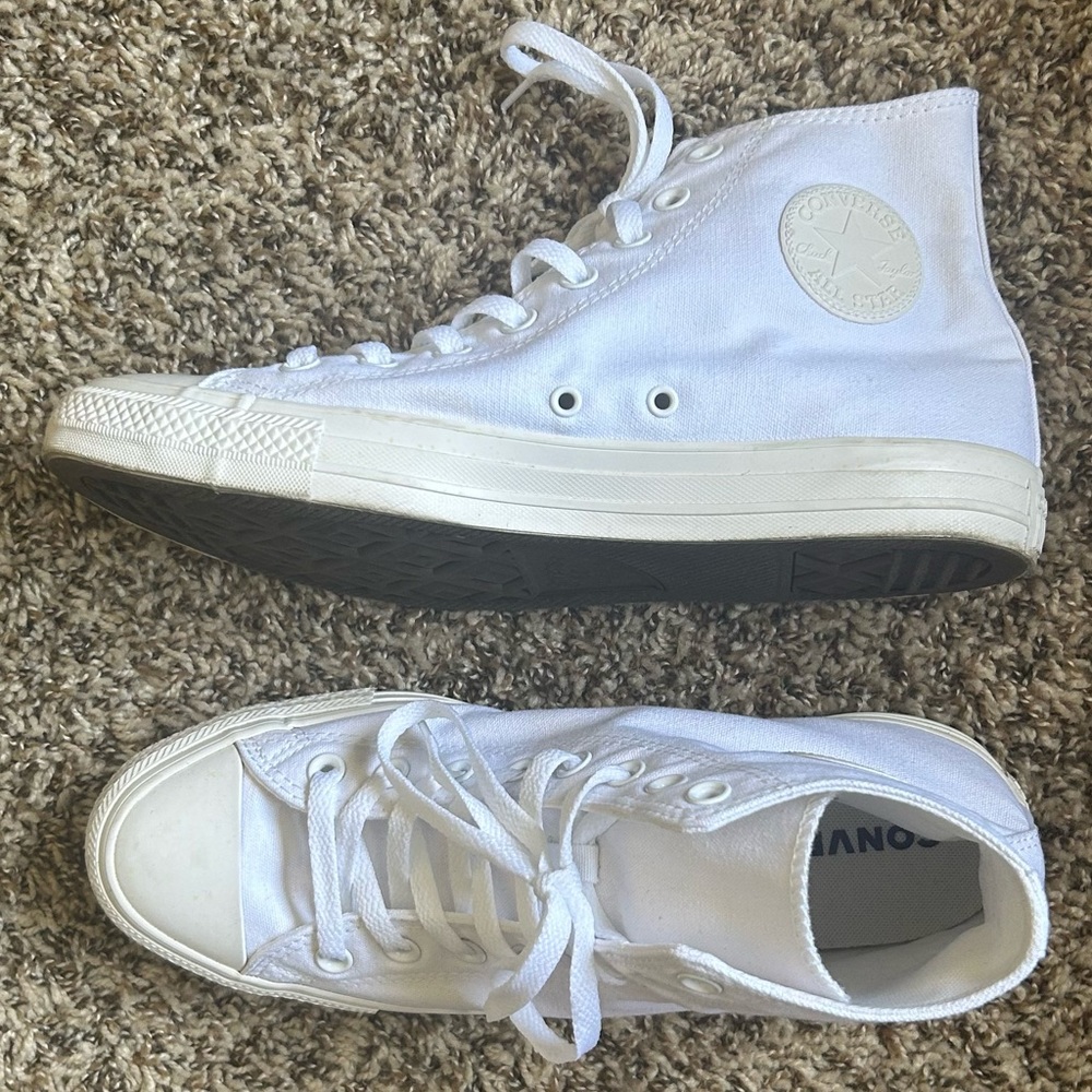 Converse Mono High Tops
